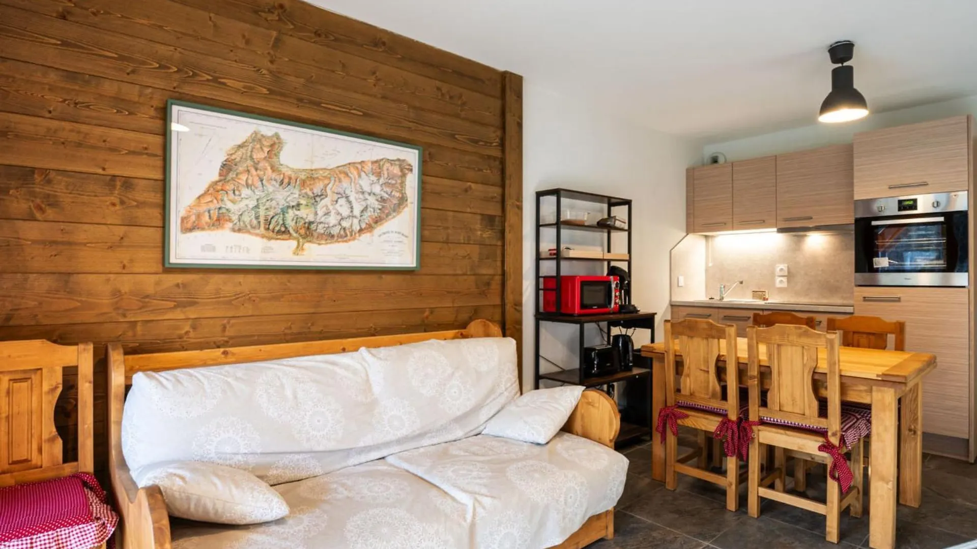 Apartment Niveoles By Interhome Morillon 0*,  France