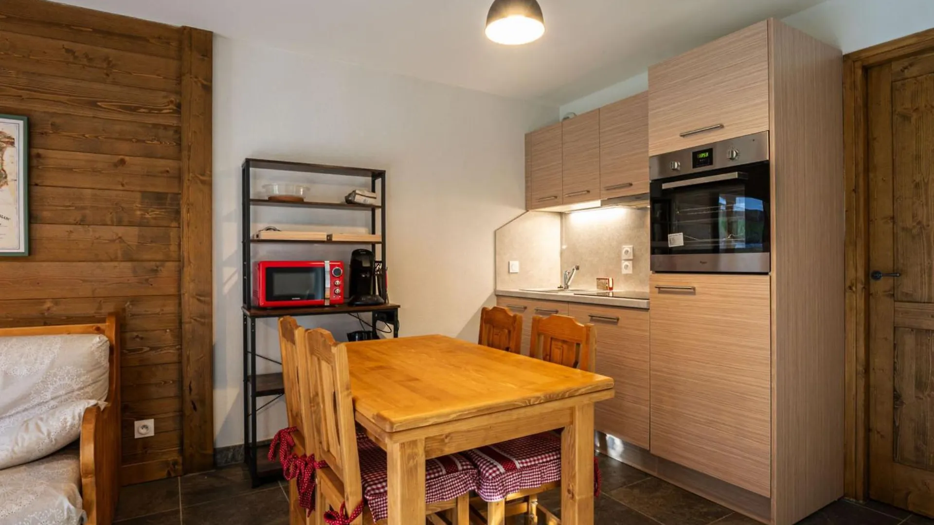 Apartment Niveoles By Interhome Morillon